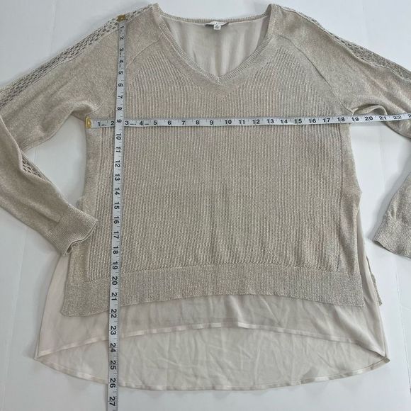 Lucky Brand Women's Cream Metallic Mixed Media Crochet V-Neck‎ Sweater Medium - Picture 10 of 10